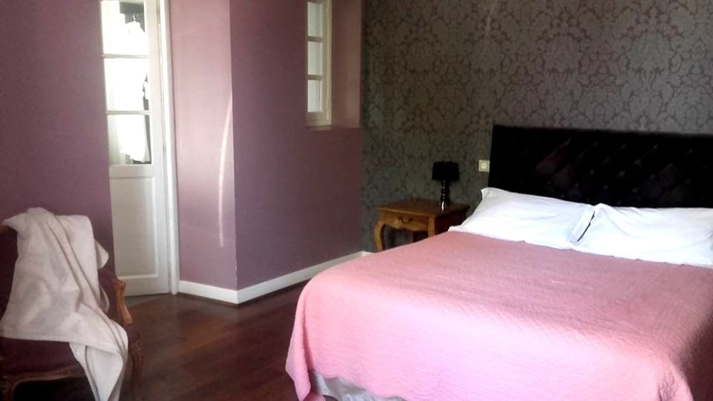 Hotel La Villa แซ็ง-ปิแอร์-เดรูเบอ ภายนอก รูปภาพ