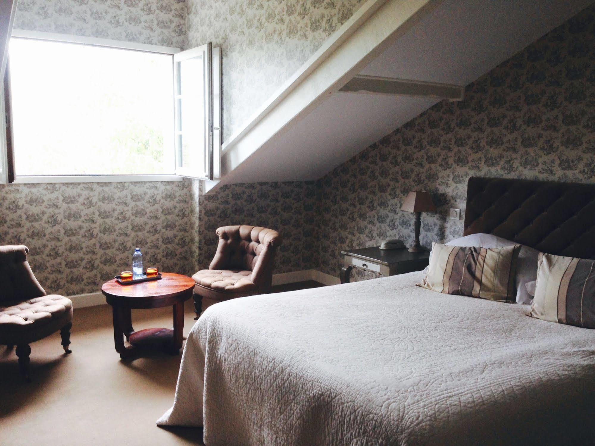 Hotel La Villa แซ็ง-ปิแอร์-เดรูเบอ ภายนอก รูปภาพ